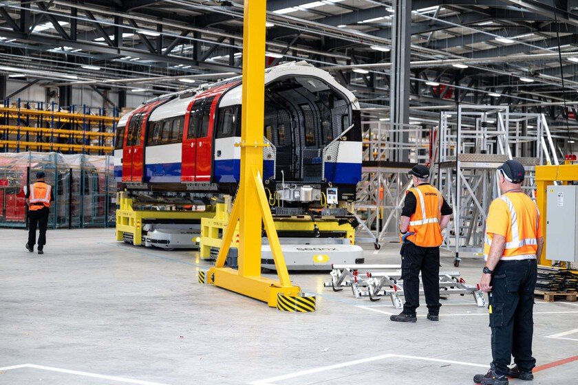 Siemens presenta trenes de nueva generación con tecnología avanzada